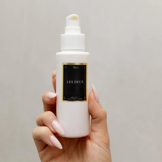Les Deux No. 1 Bois Sacré Body Oil – Hydrating, Smooth & Softens Skin