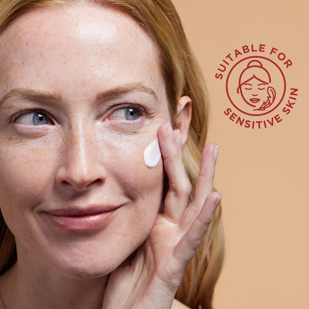 EltaMD UV Clear Face Sunscreen SPF 46, Oil Free Sunscreen for Face with Zinc Oxide, Dermatologist Recommended Lotion,1.7 oz Pump