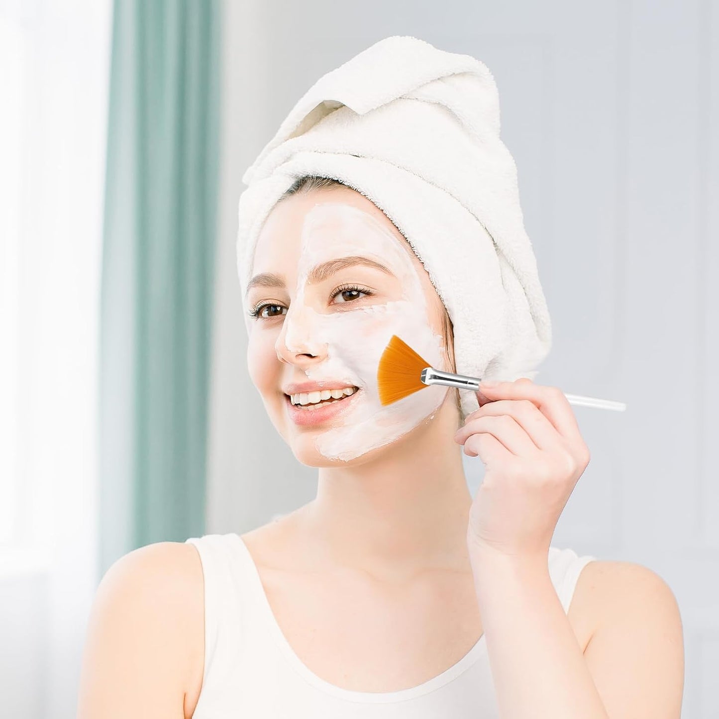 4 Pcs Facial Fan Mask Brushes, Fan Brushes Esthetician, Soft Facial Applicator Brushes Tools, Makeup Fan Brush Tool for Mud Cream Loose Powder Highlighting and Blush(Yellow and Two-Color)