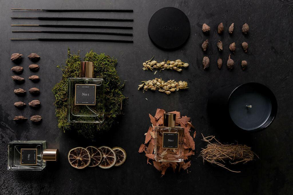 Les Deux  No. 1 - Bois Sacré Perfume